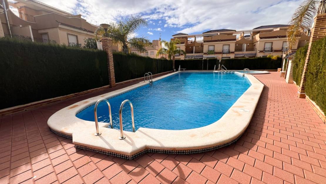 Sale - Villa - Pilar de la Horadada - Pilar de la Horadada Centro