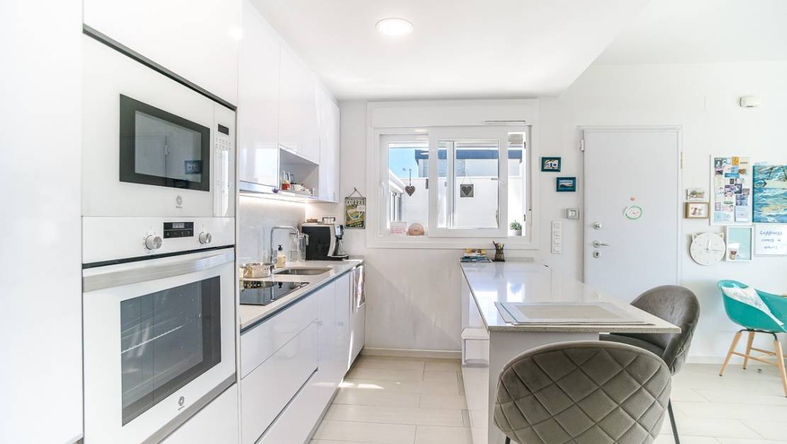 Sale - Villa - Pilar de la Horadada - Pilar de la Horadada Centro