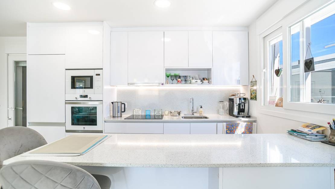 Sale - Villa - Pilar de la Horadada - Pilar de la Horadada Centro