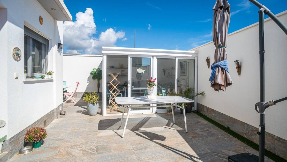 Sale - Villa - Pilar de la Horadada - Pilar de la Horadada Centro