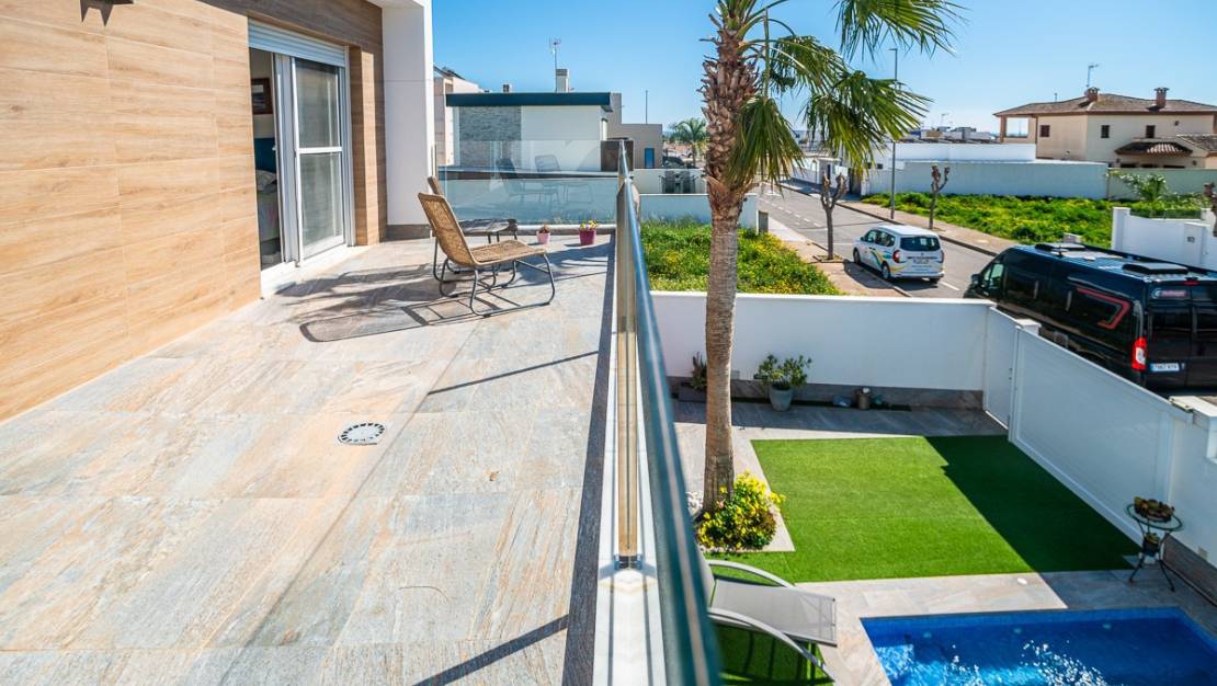 Sale - Villa - Pilar de la Horadada - Pilar de la Horadada Centro