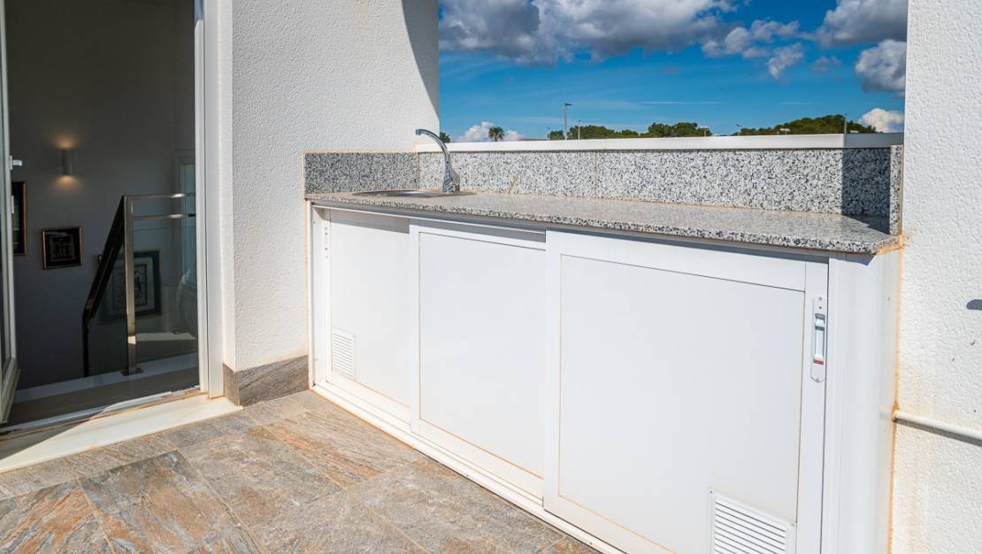 Sale - Villa - Pilar de la Horadada - Pilar de la Horadada Centro