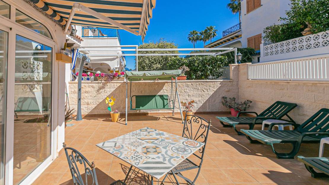 Sale - Villa - Pilar de la Horadada - Pilar de la Horadada Centro