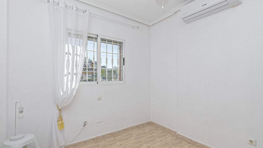 Sale - Villa - Pilar de la Horadada - Pilar de la Horadada Centro