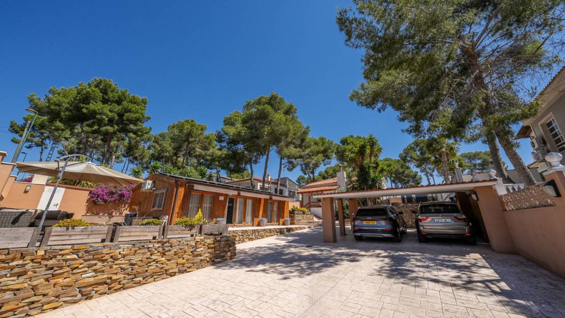 Sale - Villa - Pilar de la Horadada - Pilar de la Horadada Centro