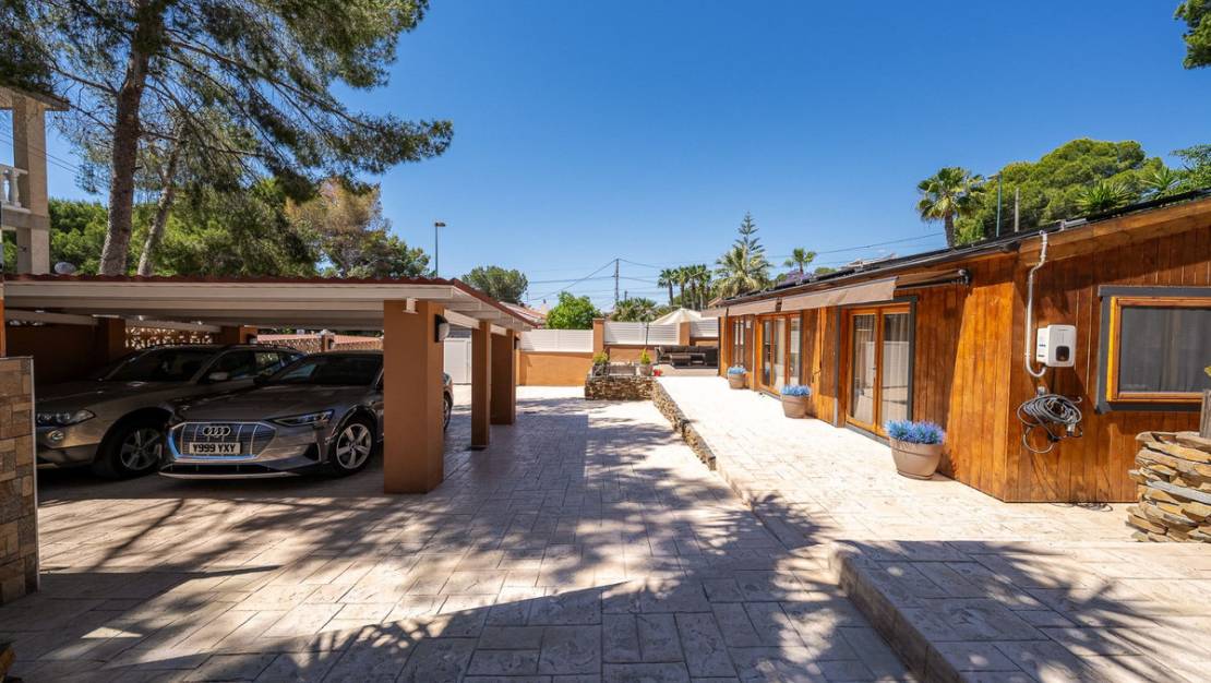 Sale - Villa - Pilar de la Horadada - Pilar de la Horadada Centro