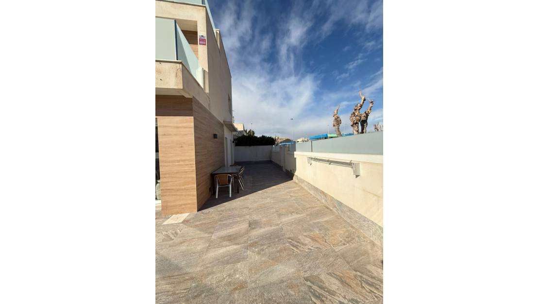 Sale - Villa - Pilar de la Horadada - Pilar de la Horadada Centro