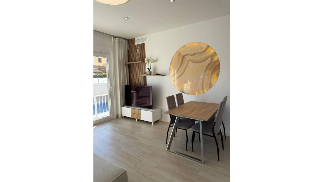 Sale - Villa - Pilar de la Horadada - Pilar de la Horadada Centro