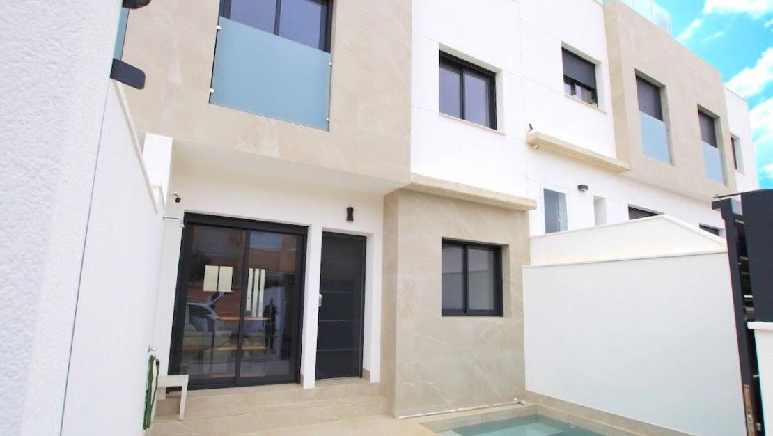 Sale - Villa - Pilar de la Horadada - Pilar de la Horadada Centro