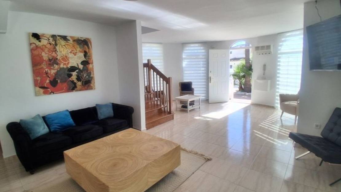 Sale - Villa - Pilar de la Horadada - Pinar de Campoverde