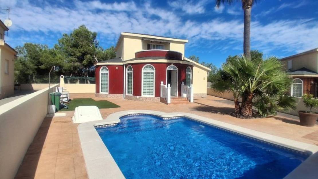 Sale - Villa - Pilar de la Horadada - Pinar de Campoverde