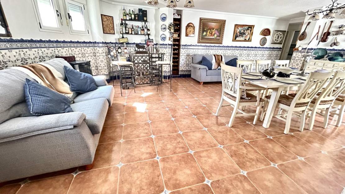 Sale - Villa - Pilar de la Horadada - Pinar de Campoverde
