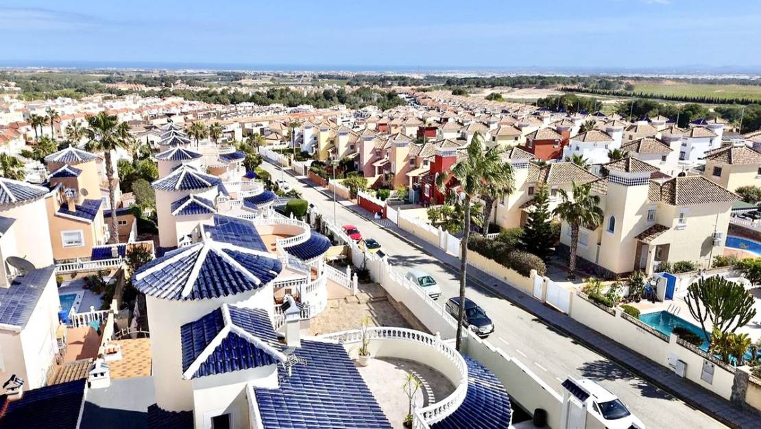 Sale - Villa - Pilar de la Horadada - Pinar de Campoverde