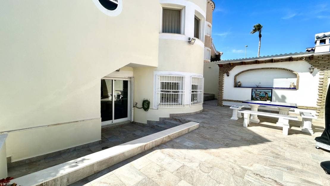 Sale - Villa - Pilar de la Horadada - Pinar de Campoverde