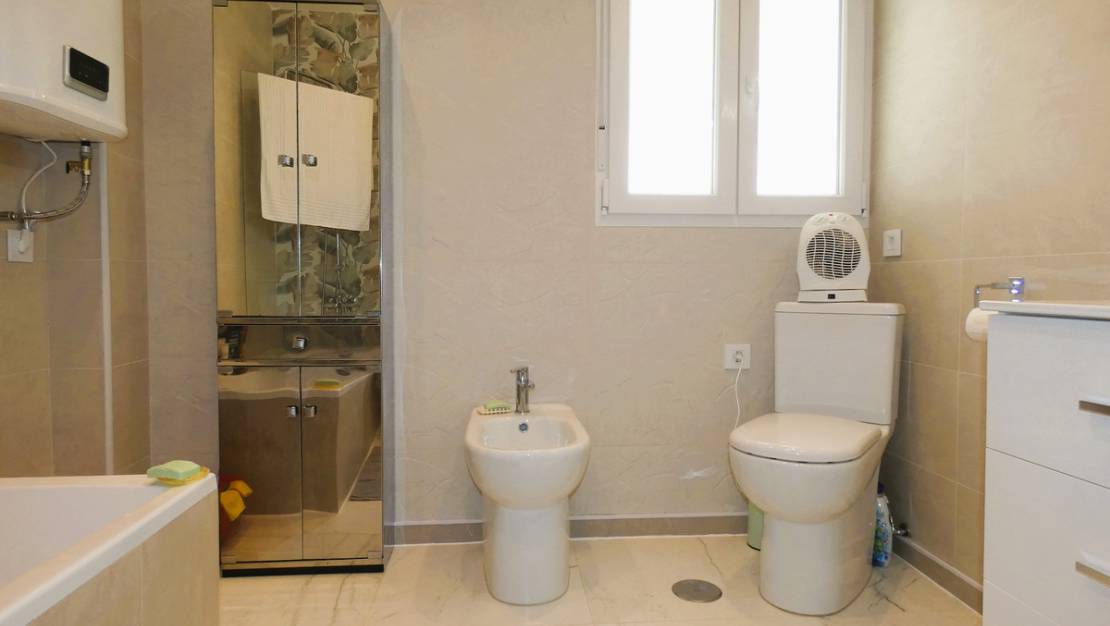 Sale - Villa - Pilar de la Horadada - Pinar de Campoverde