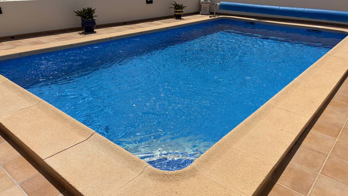 Sale - Villa - Pilar de la Horadada - Pinar de Campoverde