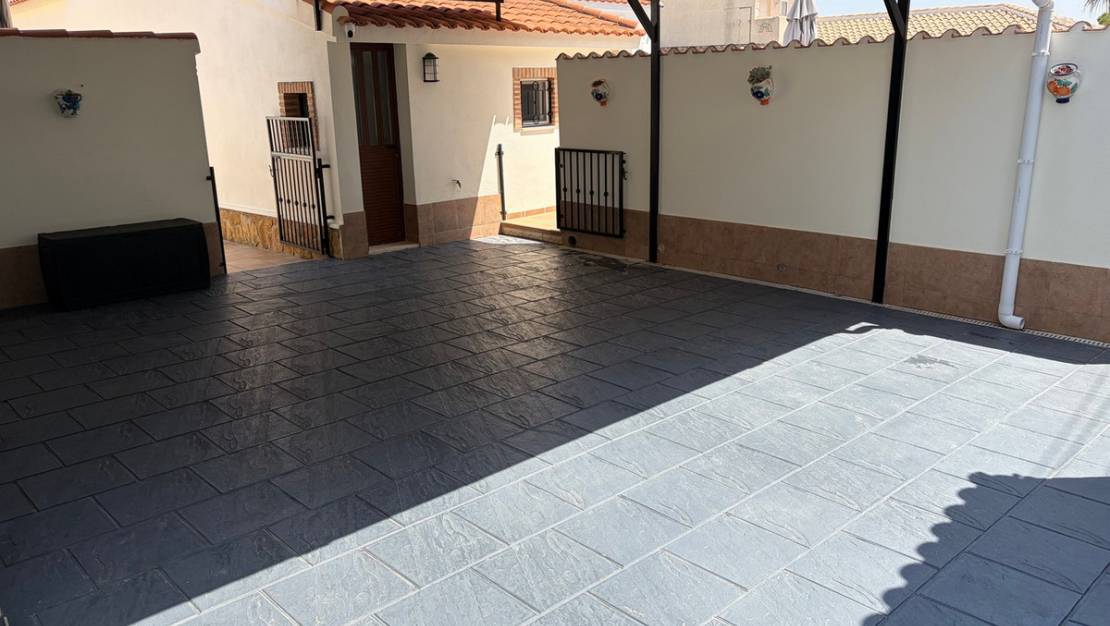 Sale - Villa - Pilar de la Horadada - Pinar de Campoverde