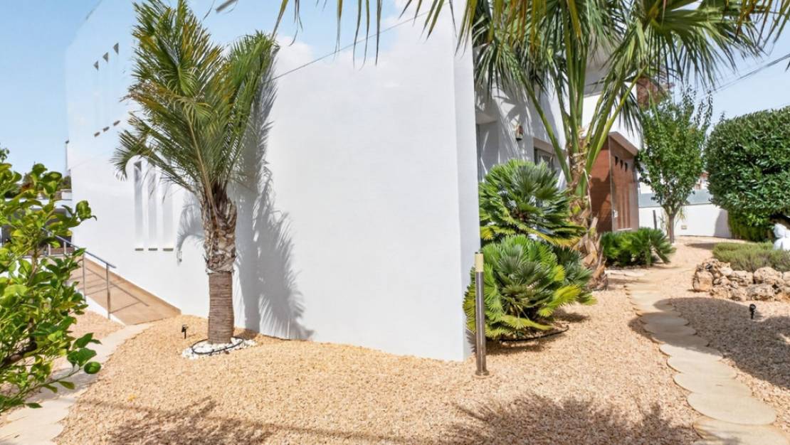 Sale - Villa - Pilar de la Horadada - Pinar de Campoverde