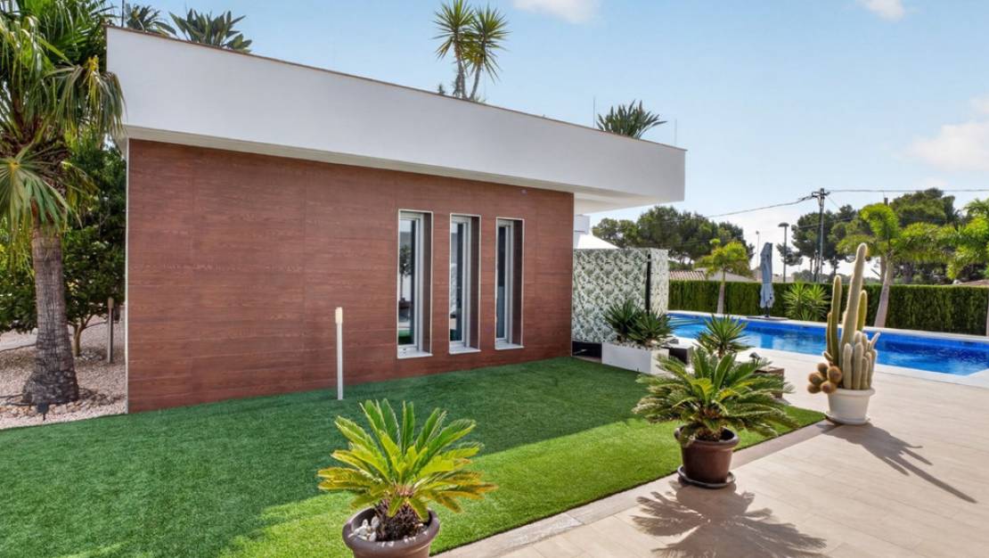 Sale - Villa - Pilar de la Horadada - Pinar de Campoverde