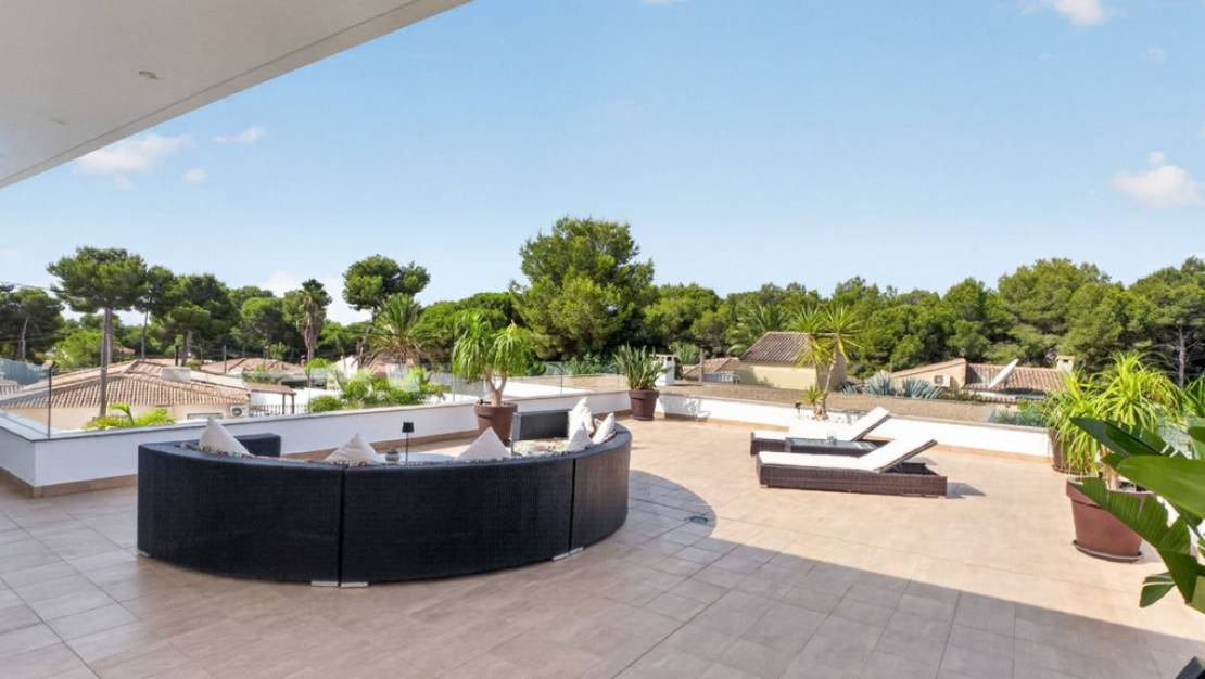 Sale - Villa - Pilar de la Horadada - Pinar de Campoverde