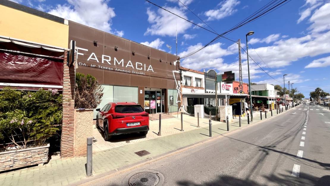 Sale - Villa - Pilar de la Horadada - Pinar de Campoverde