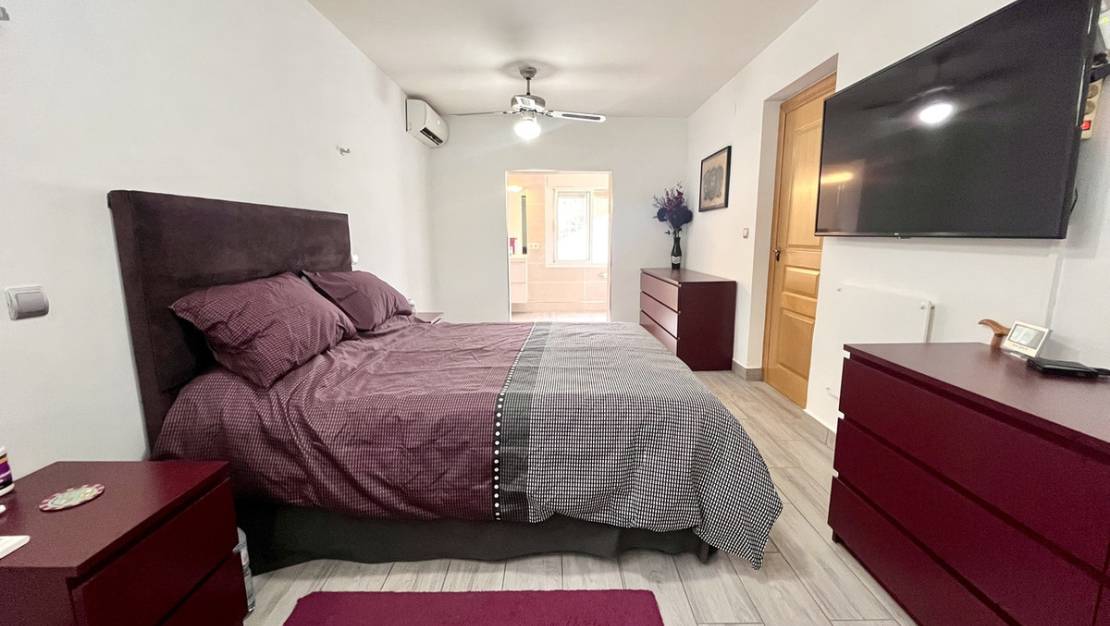 Sale - Villa - Pilar de la Horadada - Pinar de Campoverde