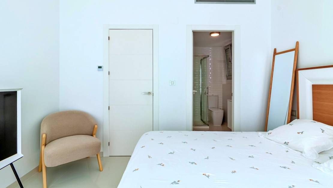 Sale - Villa - Pilar de la Horadada - Pueblo Latino