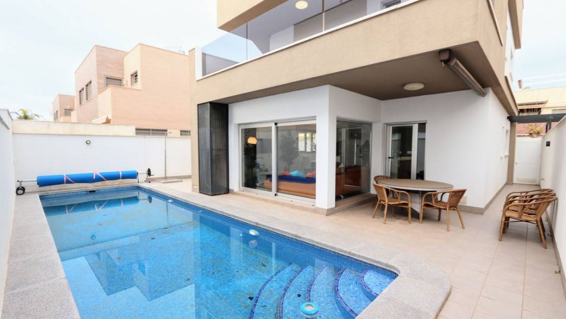 Sale - Villa - Pilar de la Horadada - Torre de la Horadada