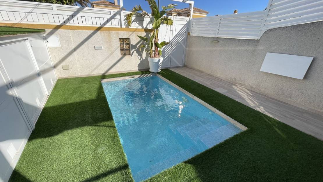 Sale - Villa - Pilar de la Horadada - Torre de la Horadada