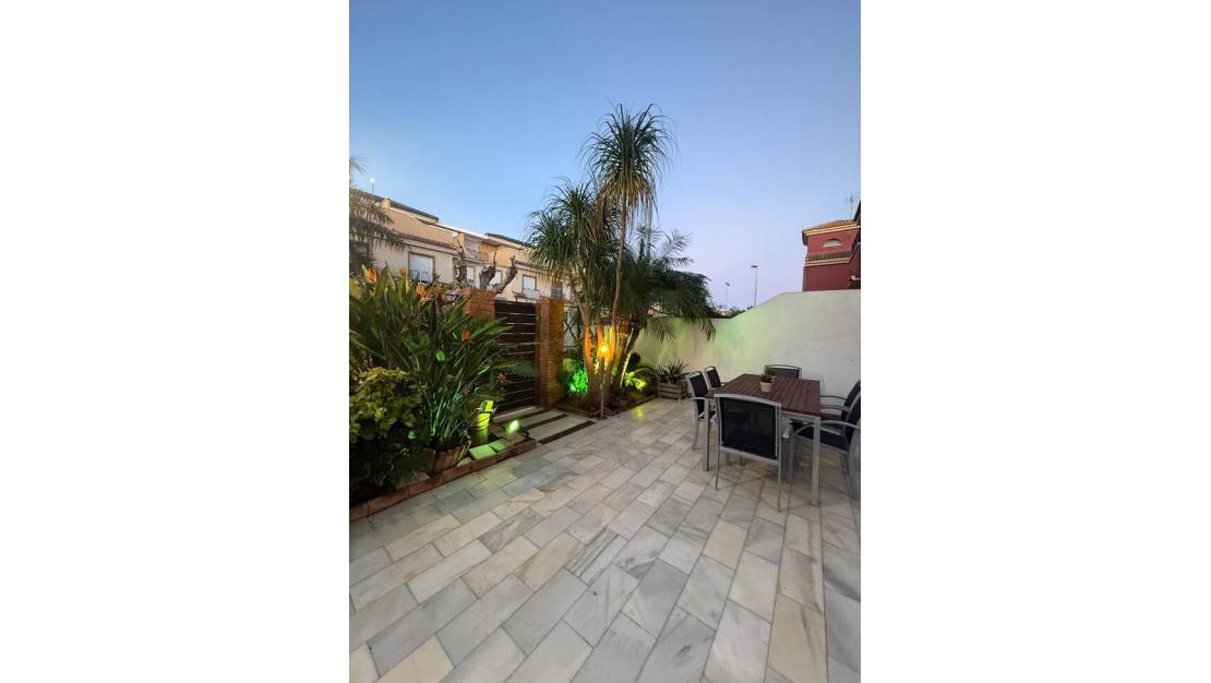 Sale - Villa - Pilar de la Horadada - Torre de la Horadada