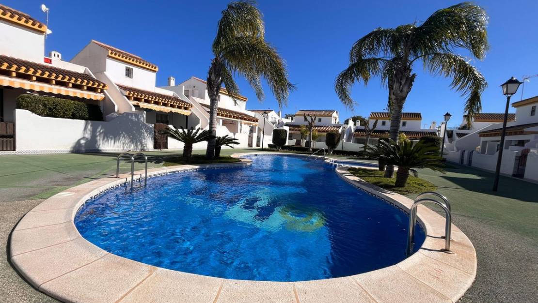Sale - Villa - Pilar de la Horadada - Torre de la Horadada