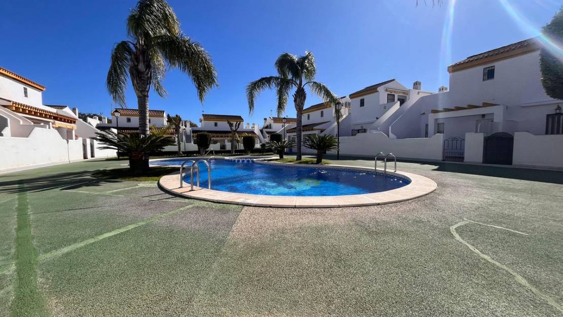 Sale - Villa - Pilar de la Horadada - Torre de la Horadada