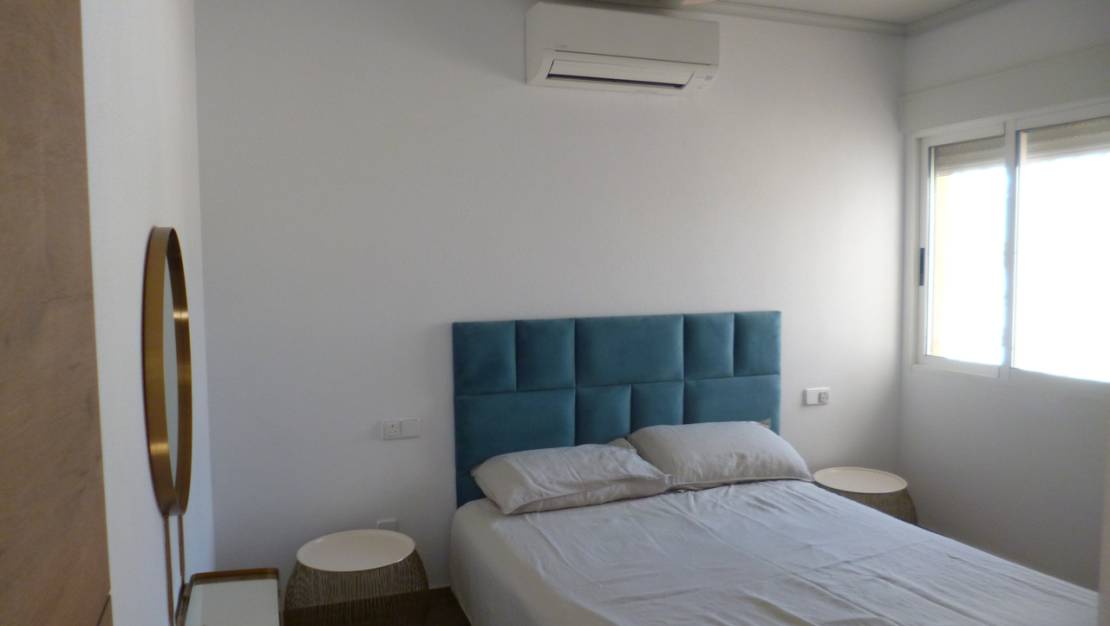 Sale - Villa - Pilar de la Horadada