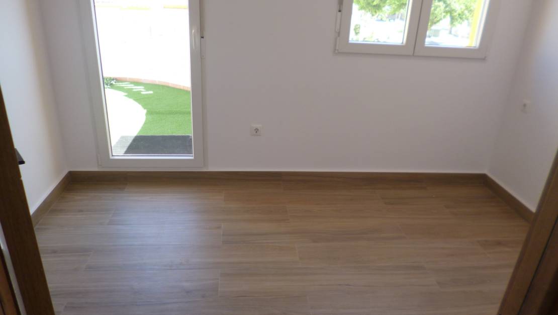 Sale - Villa - Pilar de la Horadada