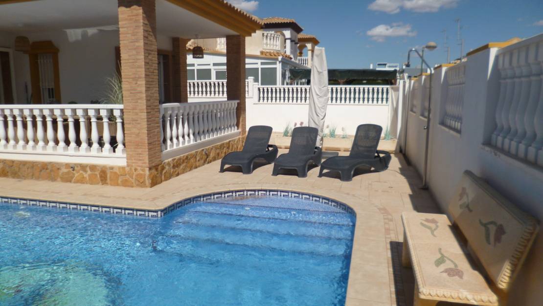 Sale - Villa - Pilar de la Horadada