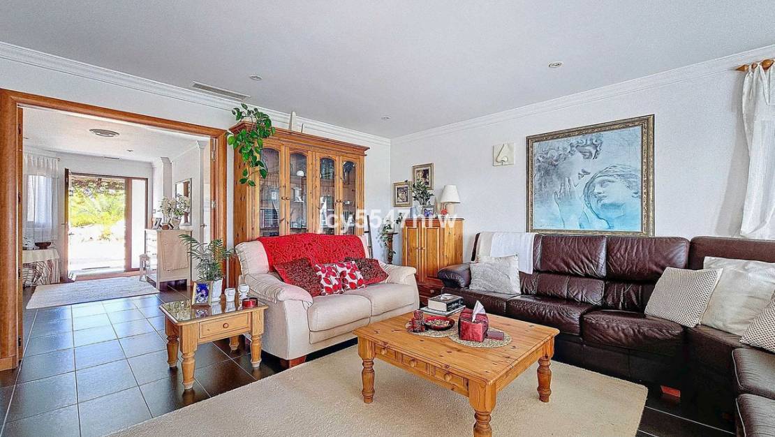 Sale - Villa - Pinoso - Pinoso Centro