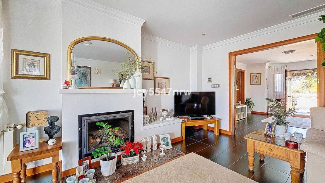 Sale - Villa - Pinoso - Pinoso Centro