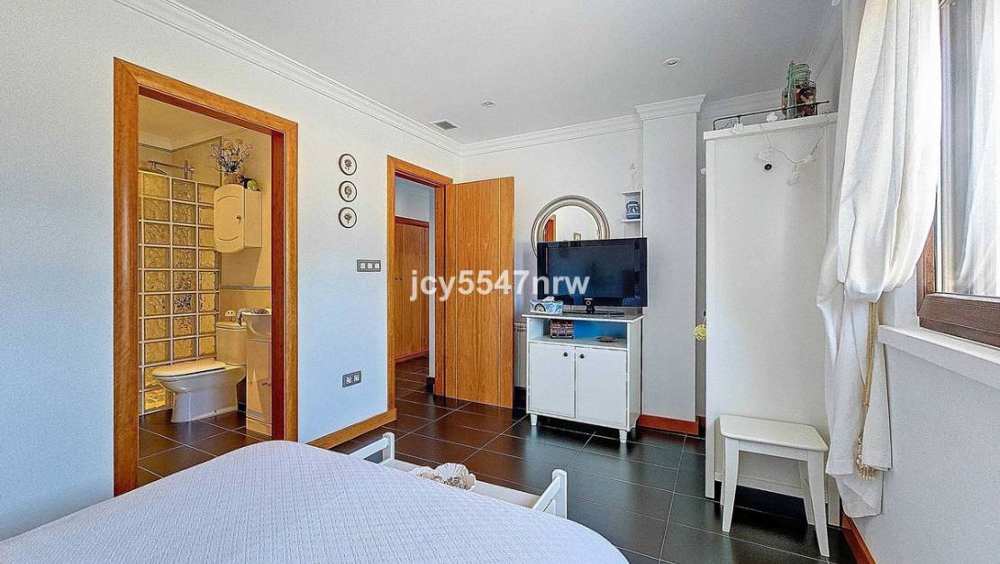 Sale - Villa - Pinoso - Pinoso Centro