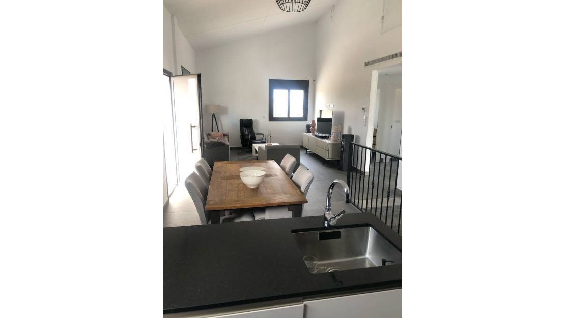 Sale - Villa - Pinoso - Pinoso Centro