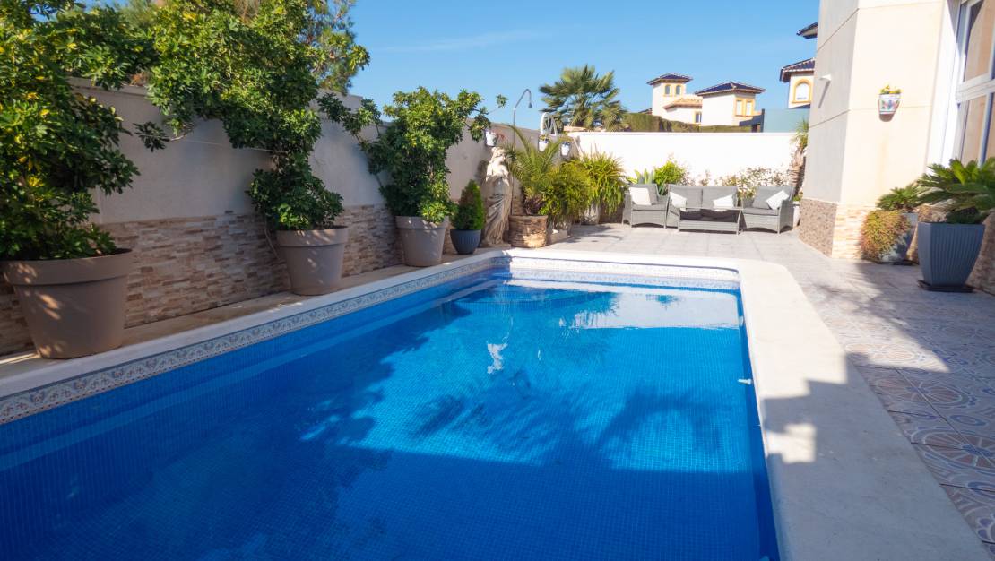 Sale - Villa - Playa Flamenca