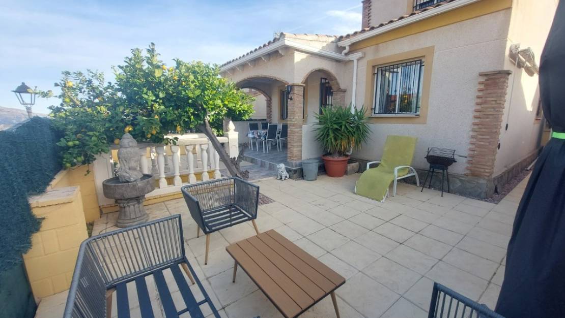 Sale - Villa - Polop - Polop Centro