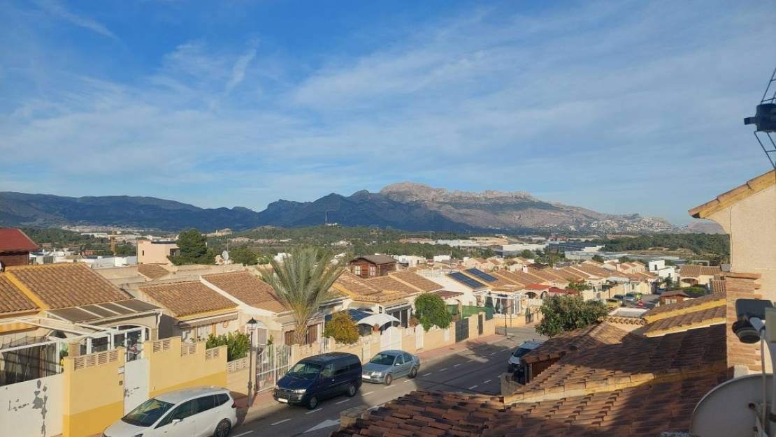 Sale - Villa - Polop - Polop Centro