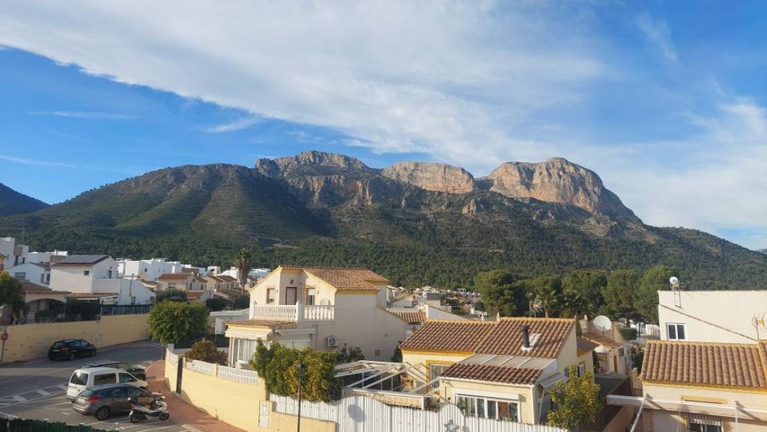 Sale - Villa - Polop - Polop Centro