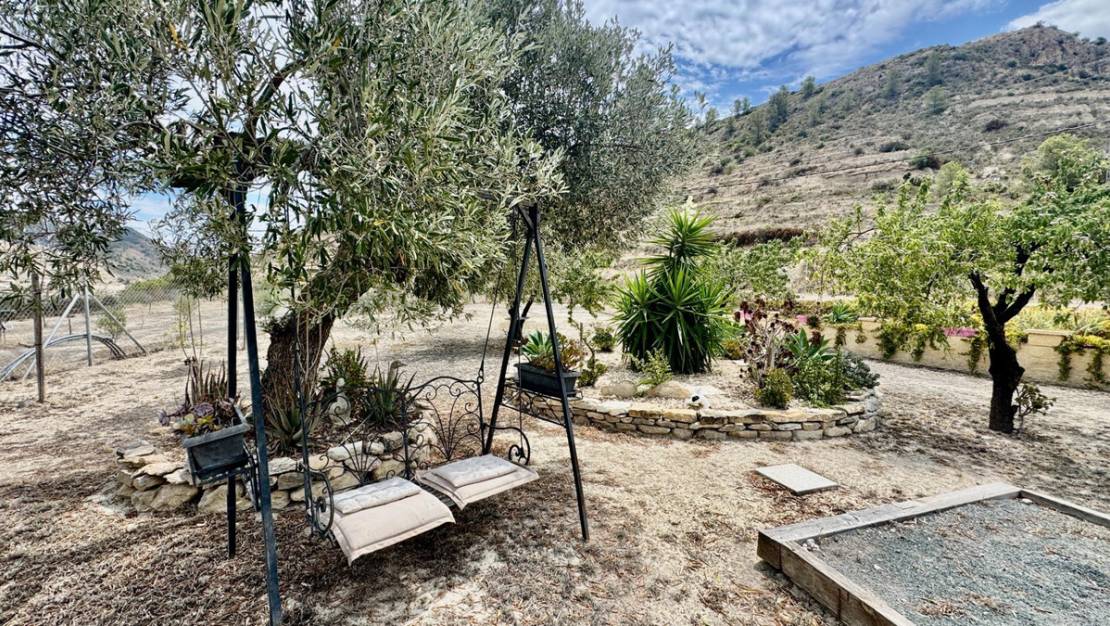 Sale - Villa - Relleu - Relleu Centro