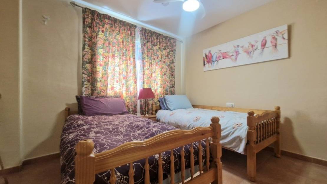 Sale - Villa - Relleu - Relleu Centro