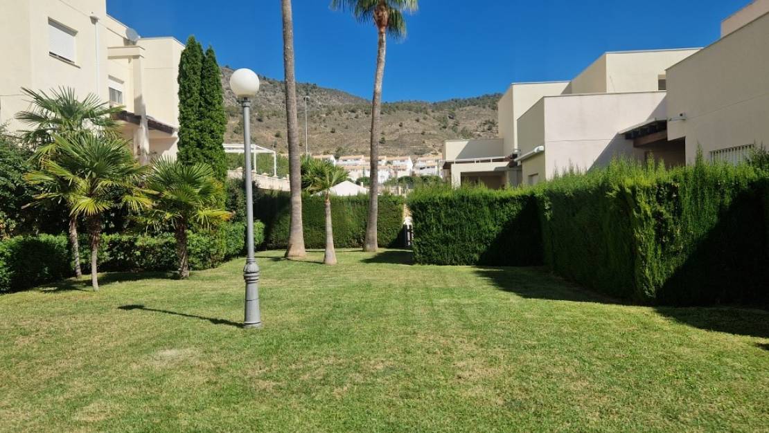 Sale - Villa - Relleu - Relleu Centro