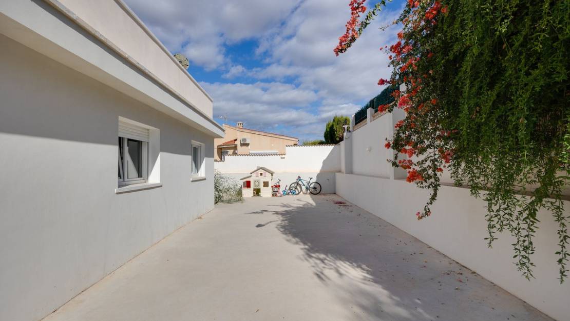 Sale - Villa - Rojales - Ciudad Quesada