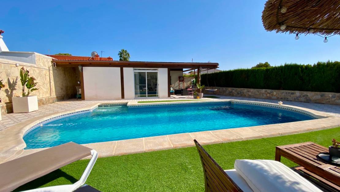 Sale - Villa - Rojales - Ciudad Quesada