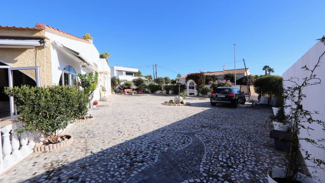 Sale - Villa - Rojales - Ciudad Quesada