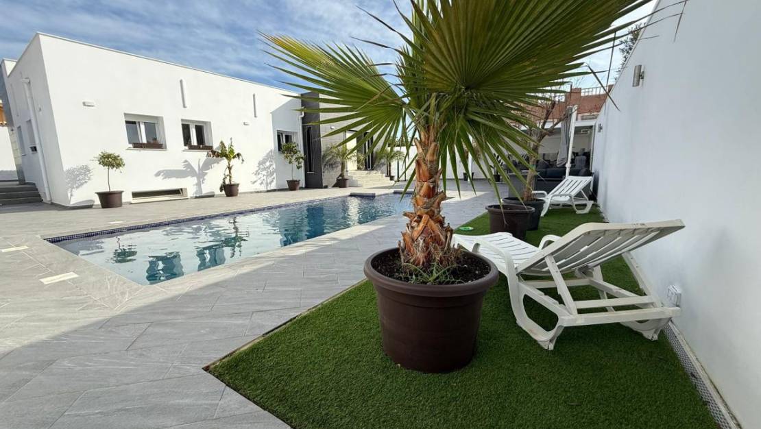 Sale - Villa - Rojales - Ciudad Quesada